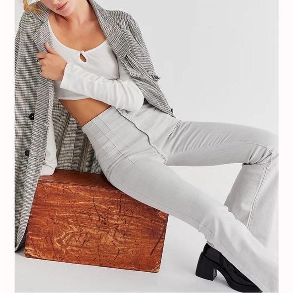 We The Free Jayde Flare Jeans Grey - Picture 3 of 6